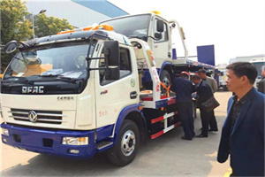 延安汽车道路救援拖车价格